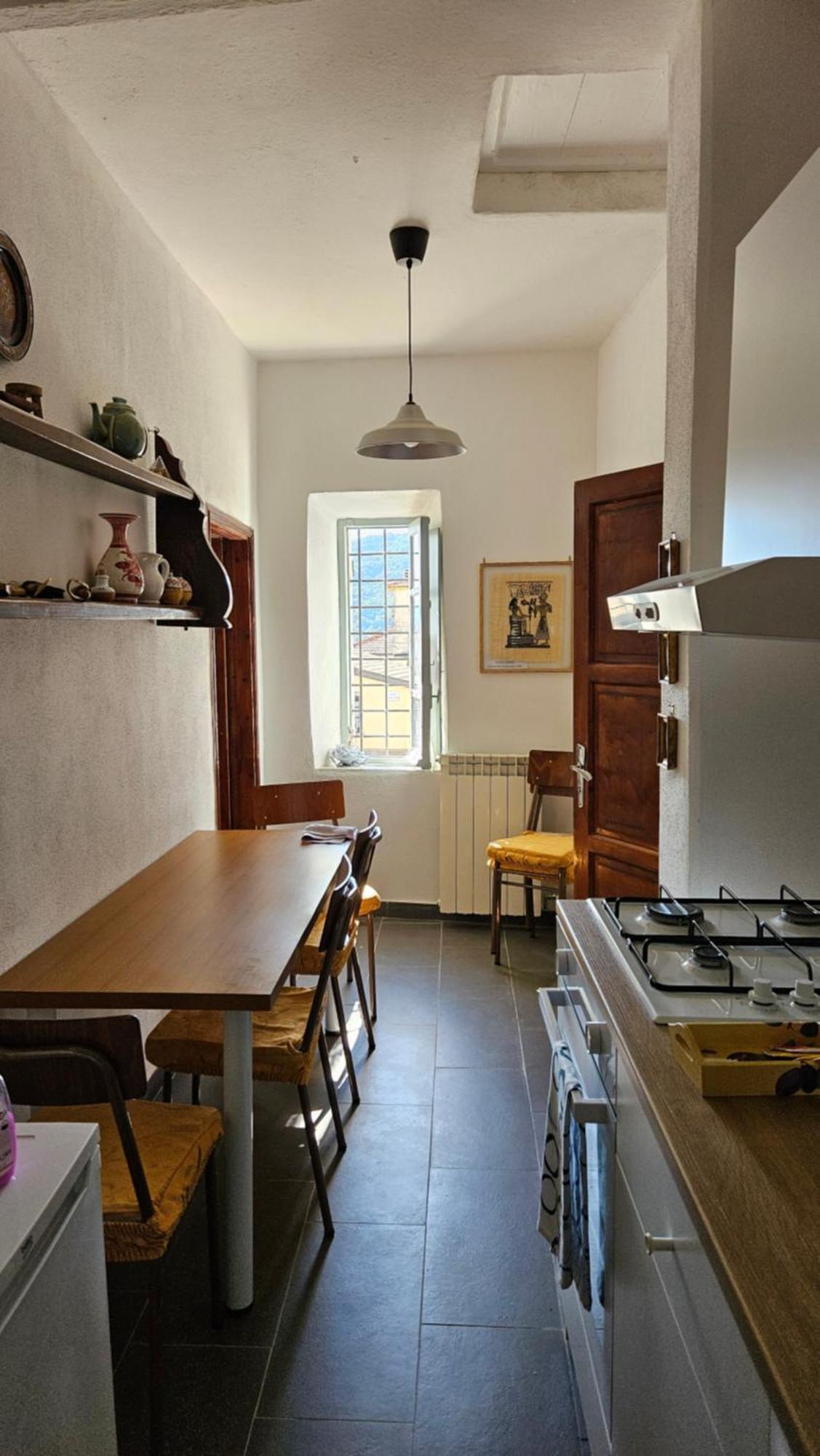 אולה Appartamento Nel Borgo - Casa Del Pellegrino Sulla Via Francigena מראה חיצוני תמונה