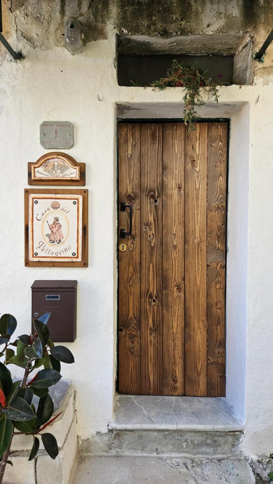 אולה Appartamento Nel Borgo - Casa Del Pellegrino Sulla Via Francigena מראה חיצוני תמונה